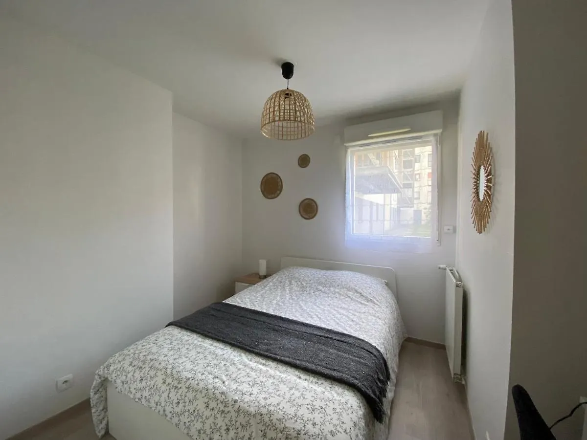 Appartement Familial Tout Confort - 3 Chambres, Grande Terrasse Privative - Vert Buisson - Bruz 0*,