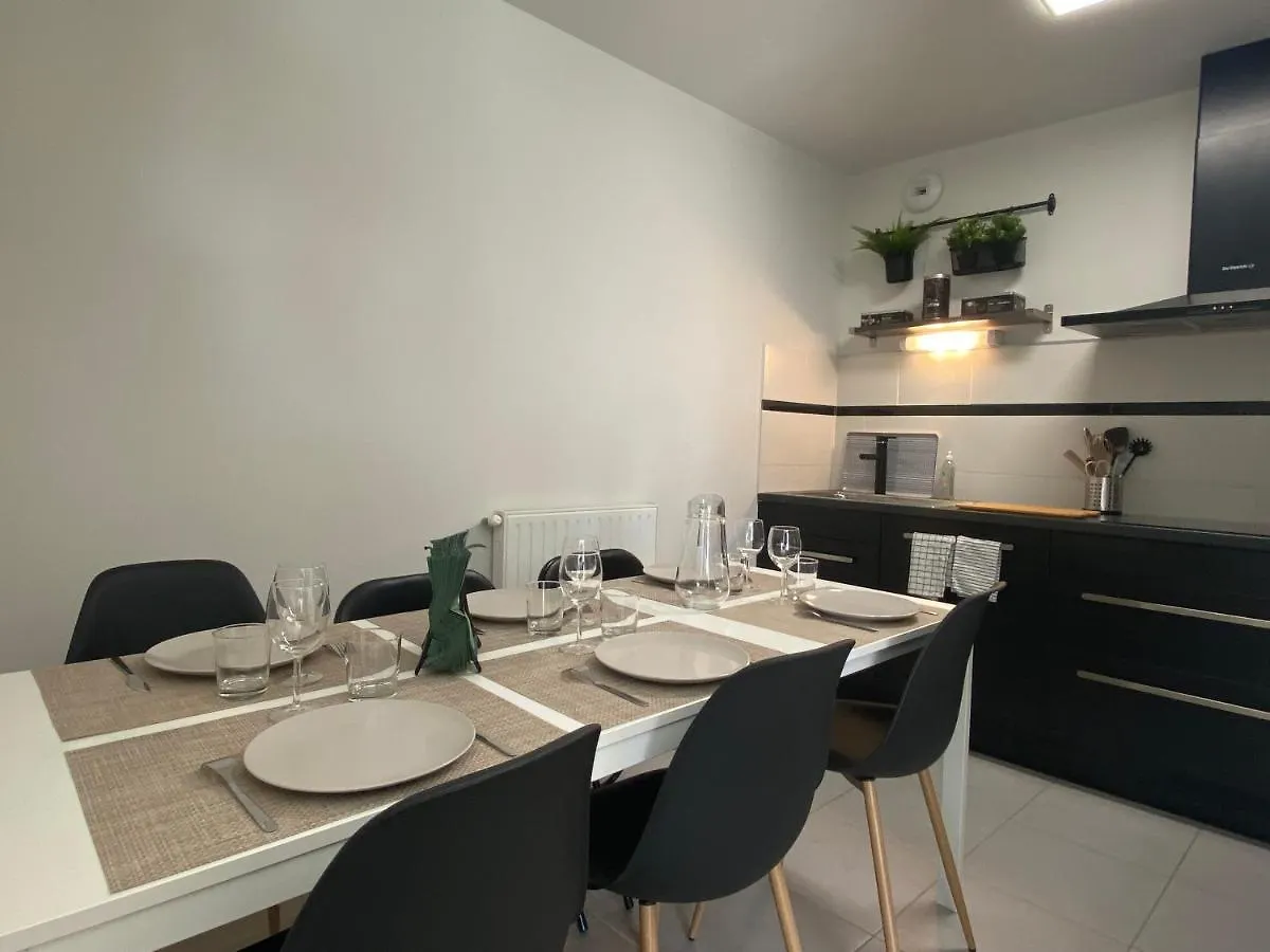 Lägenhet Appartement Familial Tout Confort - 3 Chambres, Grande Terrasse Privative - Vert Buisson - Bruz Frankrike